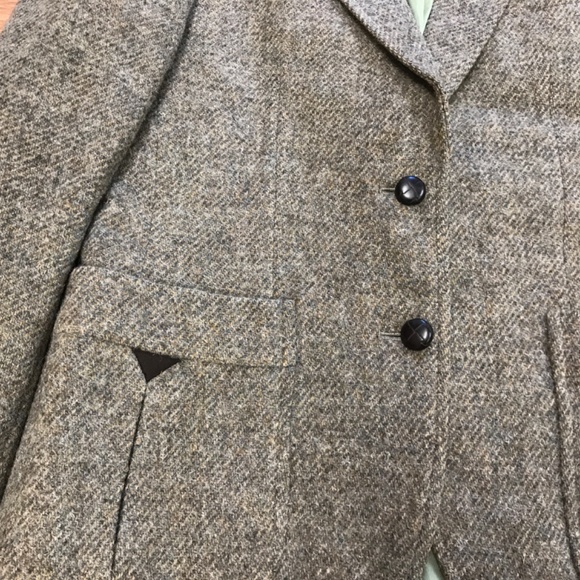 Burberry Ladies 100% Wool Jacket Size Small - Picture 11 of 15